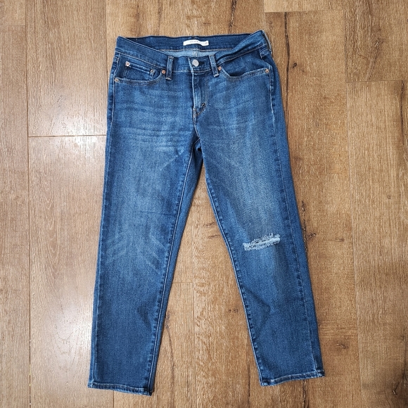Levi's Denim - Women's Levi's boyfriend jeans